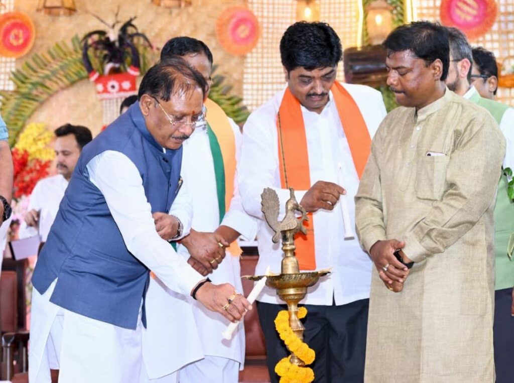 विश्व पर्यावरण दिवस पर मुख्यमंत्री श्री विष्णु देव साय ने किया ‘एक पेड़ माँ के नाम’ अभियान 2026-27 का शुभारंभ.