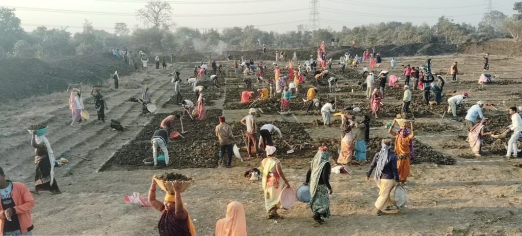मोर गांव-मोर पानी’ अभियान से जल संरक्षण बना जनआंदोलन, रोजगार और ग्रामीण समृद्धि को मिली नई गति.
