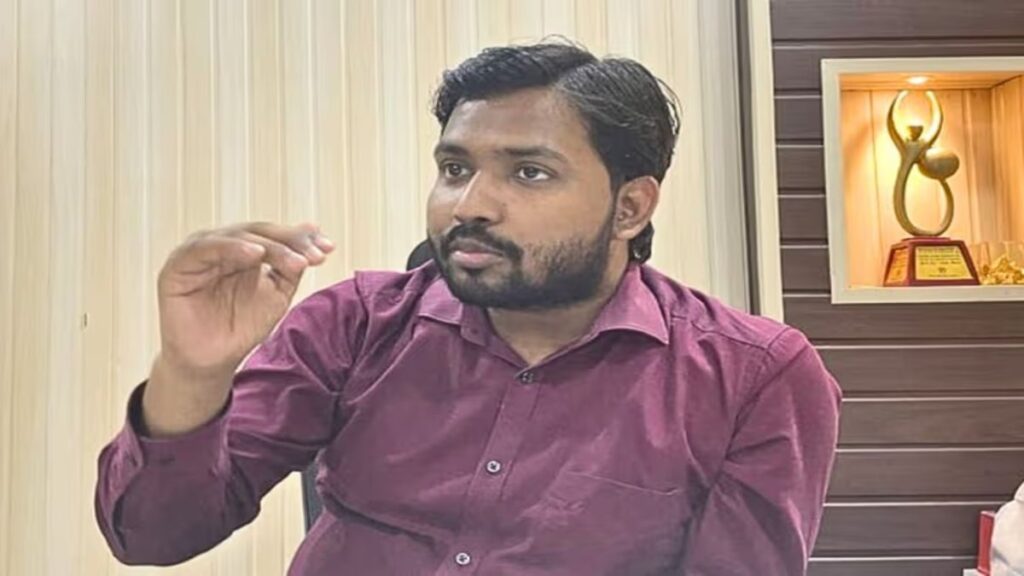 Khan Sir Case : खान सर पहुंचे कोर्ट, अग्रिम जमानत की मांग से मामला गरमाया