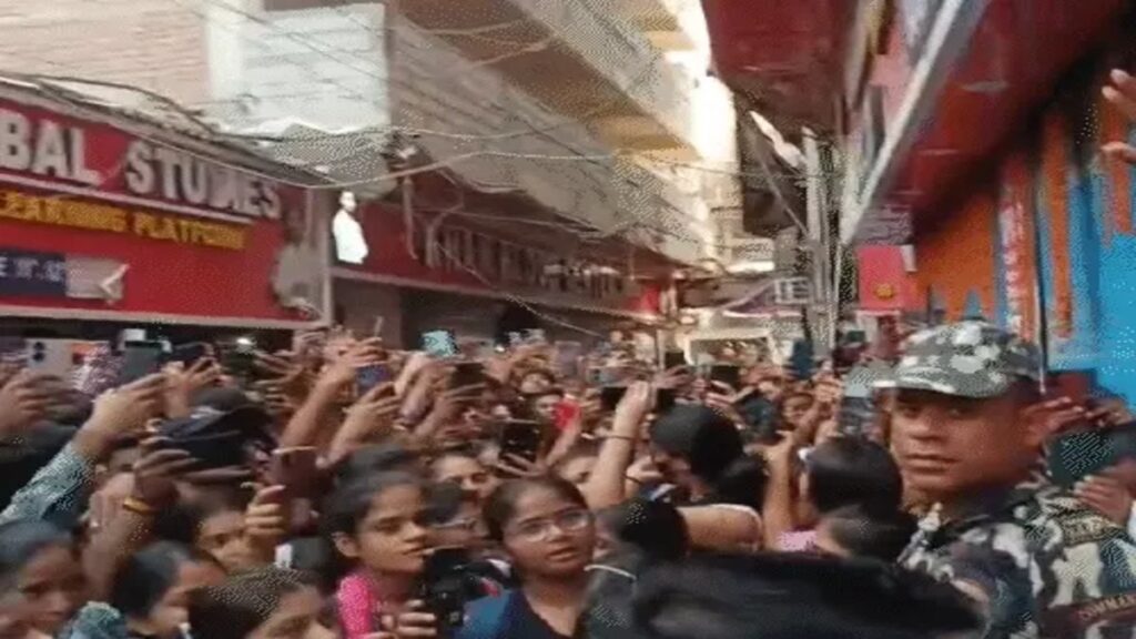 Khan Sir के संस्थान में तोड़फोड़ और मारपीट, पुलिस ने की त्वरित कार्रवाई