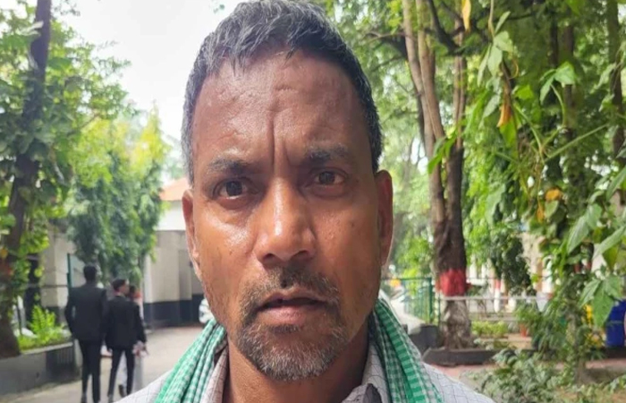 ढाई हजार चंदा न देने पर हुक्का-पानी बंद, खेत जुताई रोकी सामाजिक बहिष्कार, बिलासपुर कलेक्टर-SP की चौखट पर न्याय की आस ढाई हजार चंदा न देने पर हुक्का-पानी बंद, खेत जुताई रोकी सामाजिक बहिष्कार, बिलासपुर कलेक्टर-SP की चौखट पर न्याय की आस