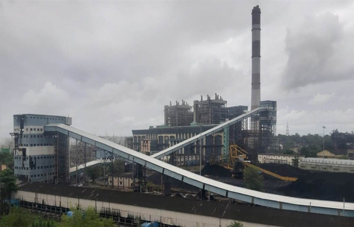 DSPM प्लांट में कोयले का संकट, चार दिन का स्टॉक शेष, दिवाली से पहले बढ़ी चिंता DSPM प्लांट में कोयले का संकट, चार दिन का स्टॉक शेष, दिवाली से पहले बढ़ी चिंता
