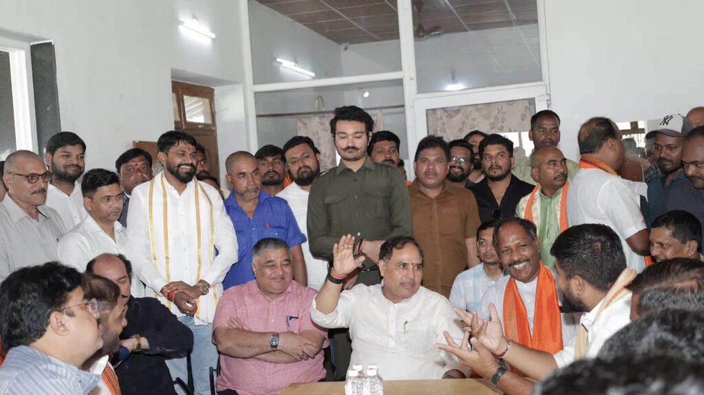 नव नियुक्त प्रदेश संगठन महामंत्री कर्मवीर सिंह के प्रथम जशपुर आगमन पर उमड़ा भाजपा संगठन का उत्साह