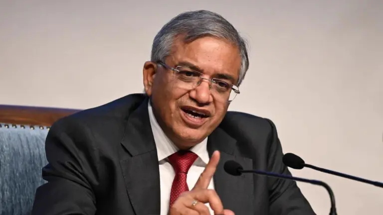 SIR विवाद के बीच CEC ज्ञानेश कुमार पर बड़ा एक्शन, 20 के पुराने केस की फिर खुलेगी फाइल