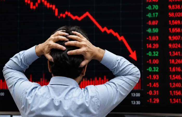 Stock Market Today: शेयर बाजार में भारी गिरावट, सेंसेक्स-निफ्टी लाल निशान पर Stock Market Today: शेयर बाजार में भारी गिरावट, सेंसेक्स-निफ्टी लाल निशान पर